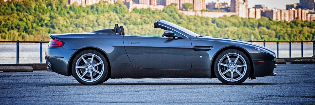 Aston-martin-vantage-roadster-main