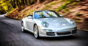 Porsche-911-carrera-4s-(997)-profile