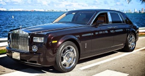 Rolls-royce-phantom-profile