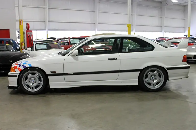 1995 BMW M3 Lightweight — photo 2 of 9