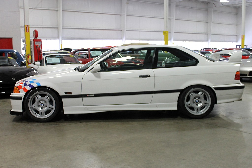 1995 BMW M3 Lightweight — photo 2 of 9