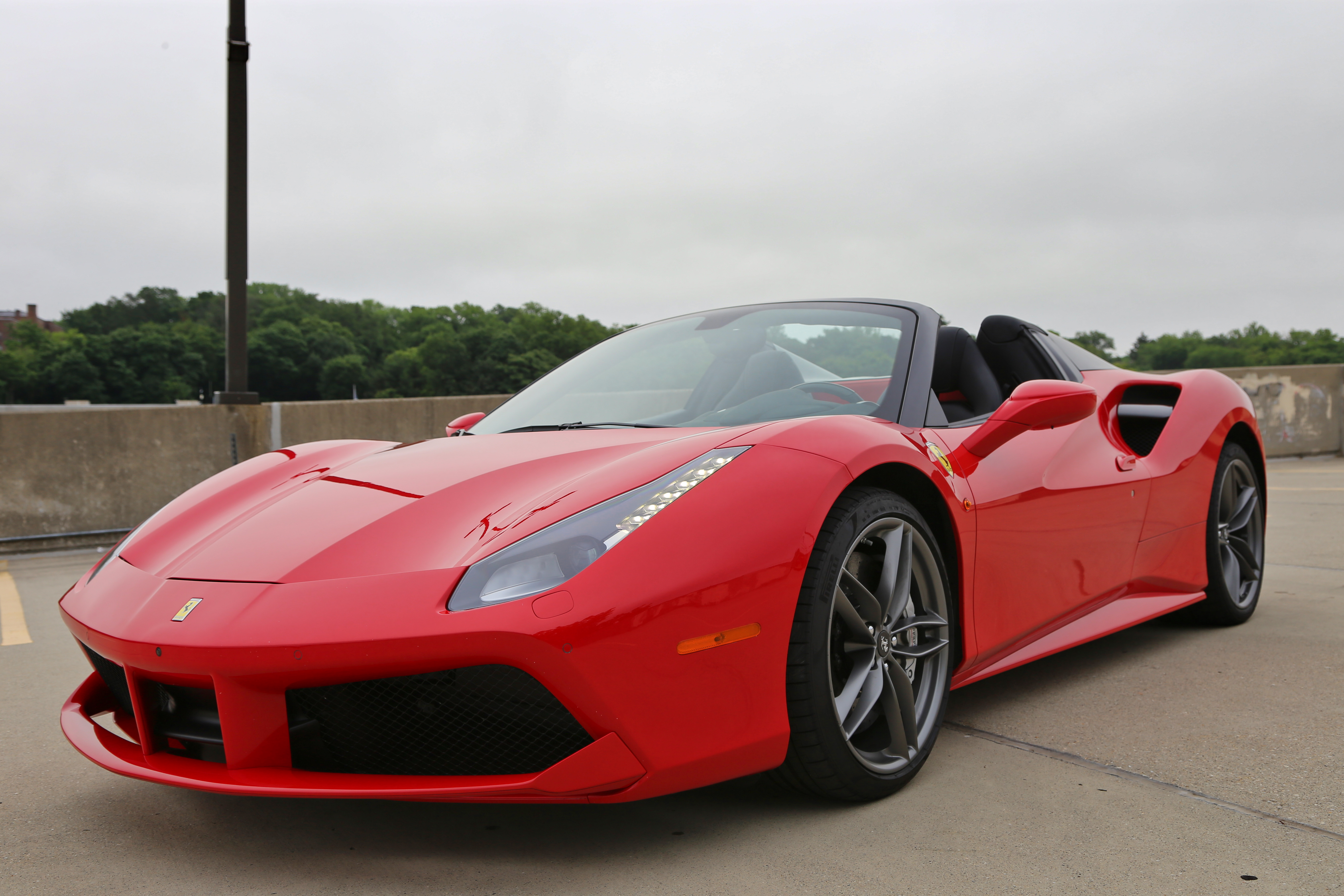 Ferrari 488 Spider — photo 2 of 13