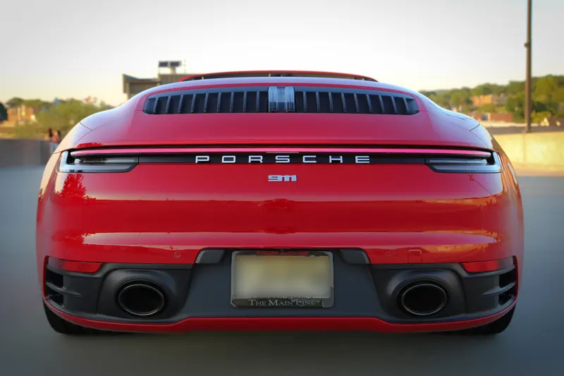 Porsche 911 Carrera Cab — photo 4 of 17